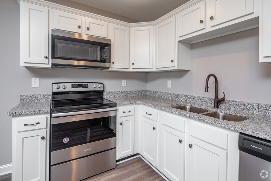 The Villas at Heritage Pointe 580 Heritage Pointe Dr Clarksville TN