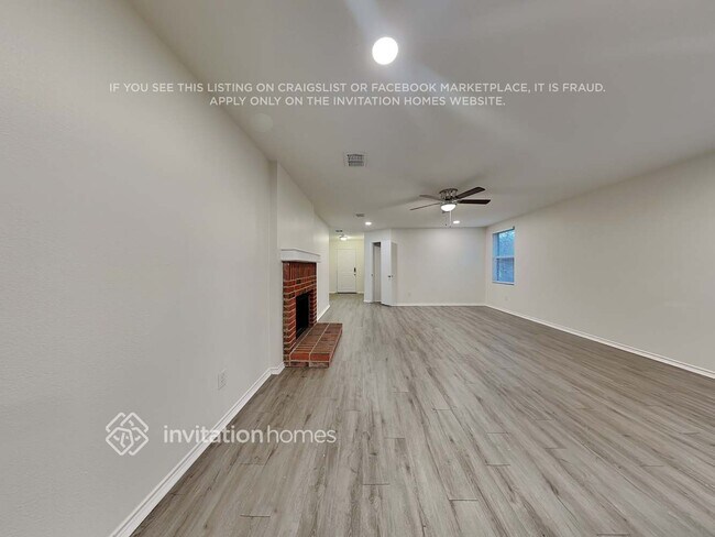 Building Photo - 1104 Scenic Hills Dr