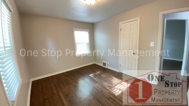 Building Photo - Beautiful 3 Bedroom 1 Bathroom in Independ...