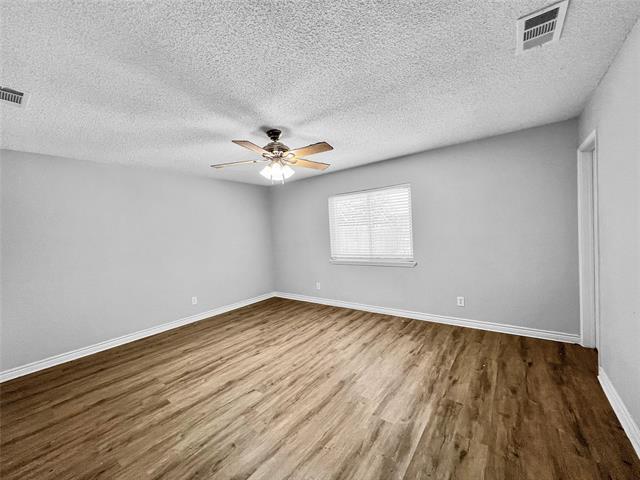 Building Photo - 4125 Shagbark St