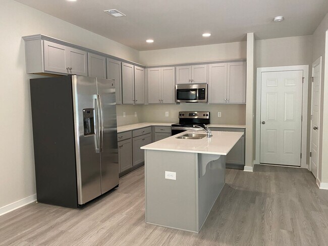 Building Photo - Home for Rent in Pinson, AL!!! Available NOW