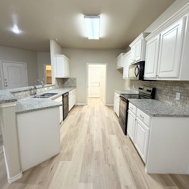 Building Photo - 1215 Preston Trails