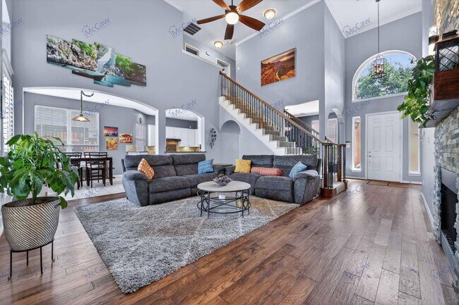 Building Photo - 3401 Chadwick Dr