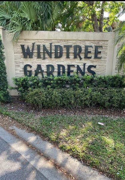 Building Photo - 143 Windtree Ln