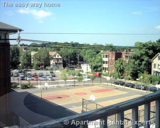 Building Photo - 21 Sartwell Ave