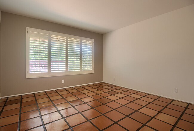 Building Photo - 3 Bedroom Ranch-Style Home on Avocado Grove Property in South Morro Hills