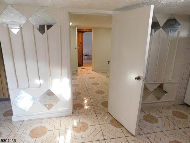 Building Photo - 78 Newark Ave