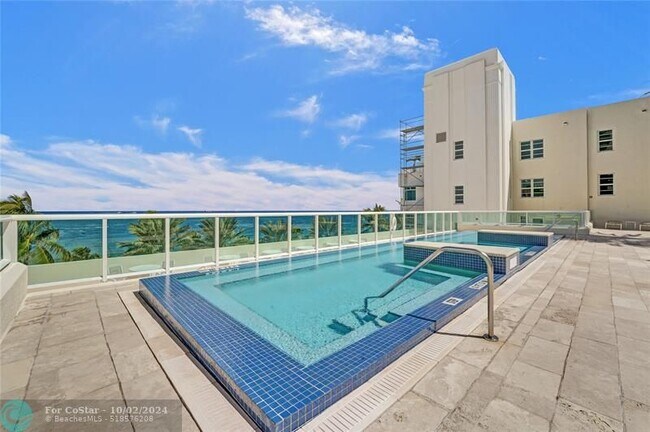 Building Photo - 101 S Fort Lauderdale Beach Blvd