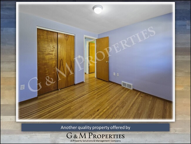 Building Photo - Rare 3/4 Bedroom in Gates/Chili School Dis...