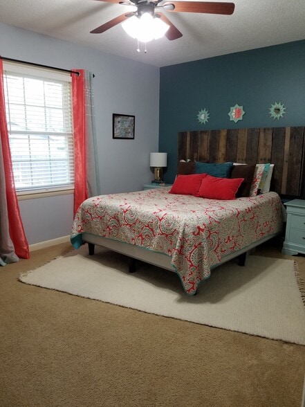 Master Bedroom Right - 2016 Lakemeadow Dr