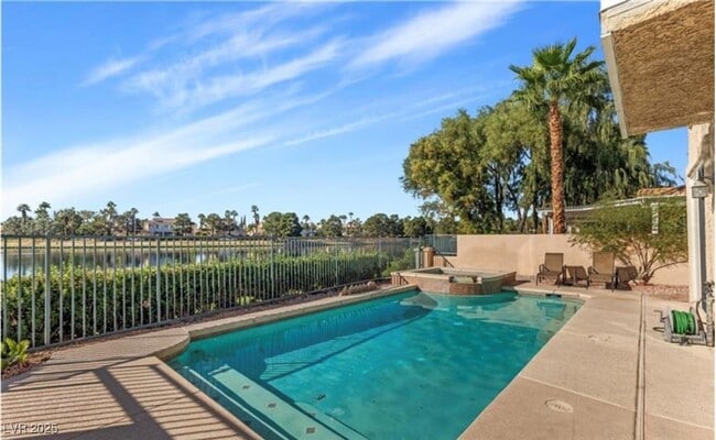 Building Photo - 2533 Seascape Dr