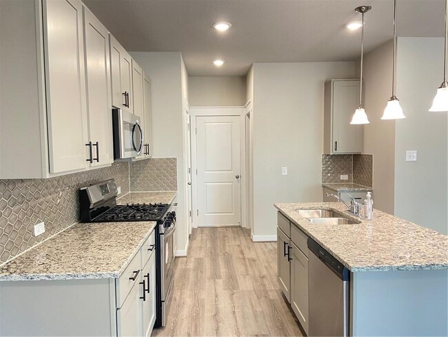 Building Photo - 17200 Crane Fly Dr