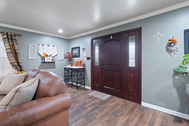 Building Photo - 115 Gyna Dr