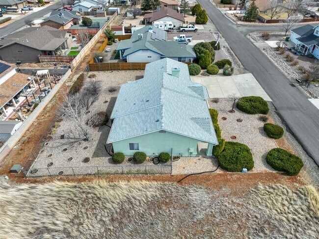 Building Photo - 9440 E Towago Dr