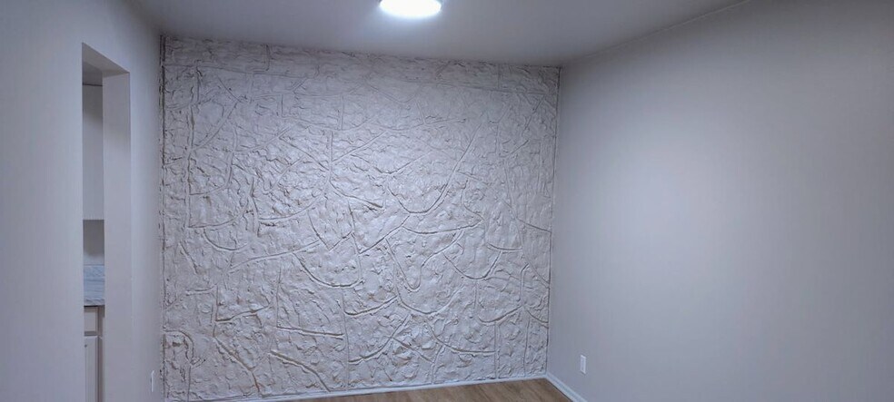 Building Photo - 8150 Troost Ave