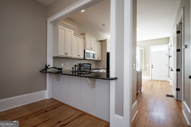 Building Photo - 83 Charter Oak Dr