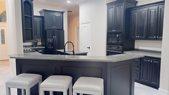 Building Photo - 119 April Waters Dr W