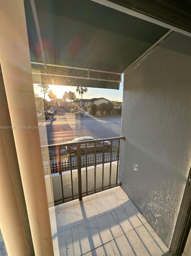 Building Photo - 7401 SW 152nd Ave
