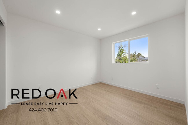 Building Photo - 415 N La Fayette Park Pl