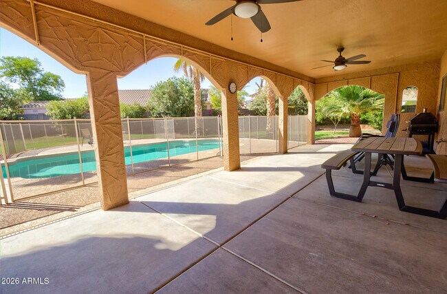 Building Photo - 1920 N Palo Verde Ct