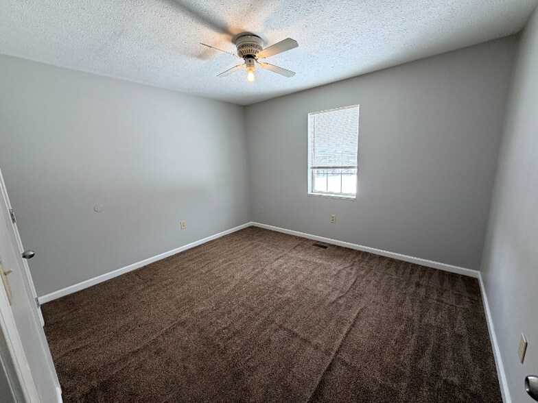 Building Photo - 8385 Shell Ln NW