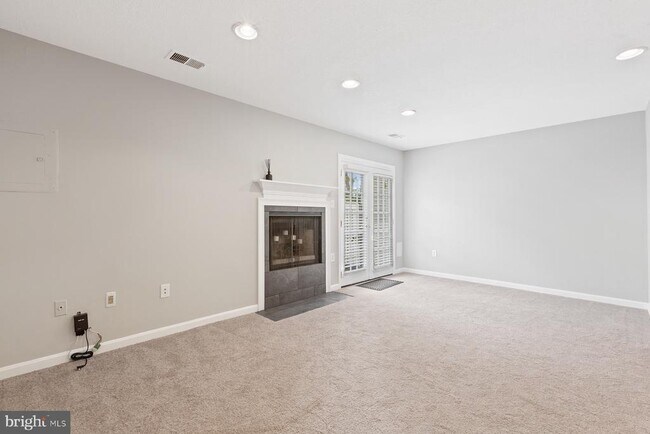 Building Photo - 2384 Branleigh Park Ct