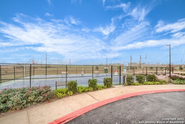 Building Photo - Welcome to this beautifully maintained 4-bedroom, 2-bathroom home in the highly desirable Whisper...