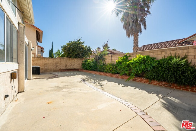 Building Photo - 12023 Stone Gate Way