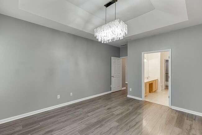 Building Photo - 2464 Laurelfield Dr