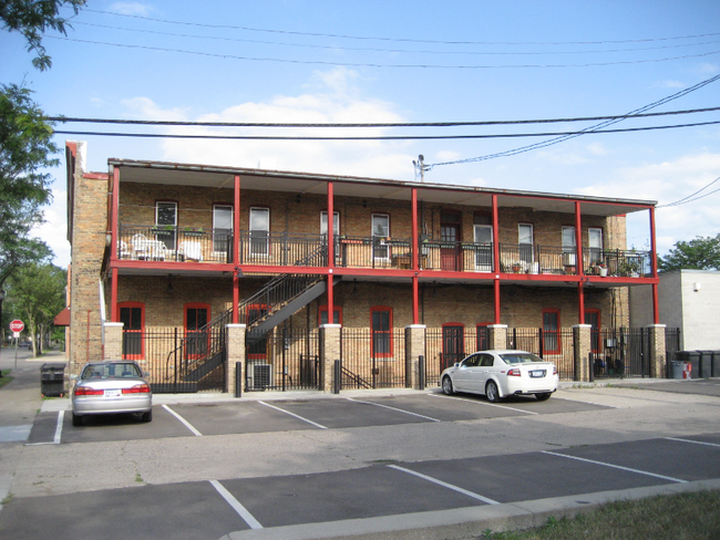 Building Photo - 2222 Central Ave NE