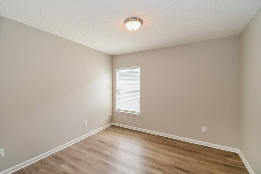 Building Photo - 2348 Cherokee Cove Trail