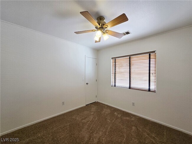 Building Photo - 728 Ribbon Grass Ave