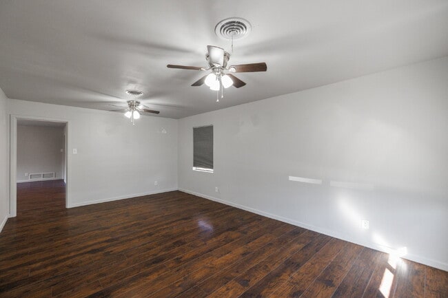 Building Photo - For Lease