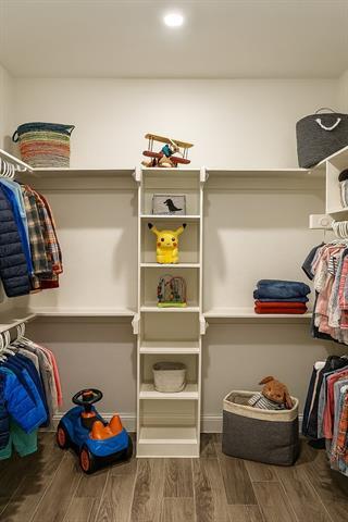 Building Photo - 1027 Mustang Trail