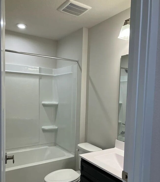 Building Photo - 317 Egret Ct