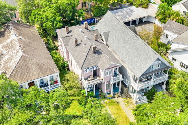 Building Photo - 3110 Esplanade Ave