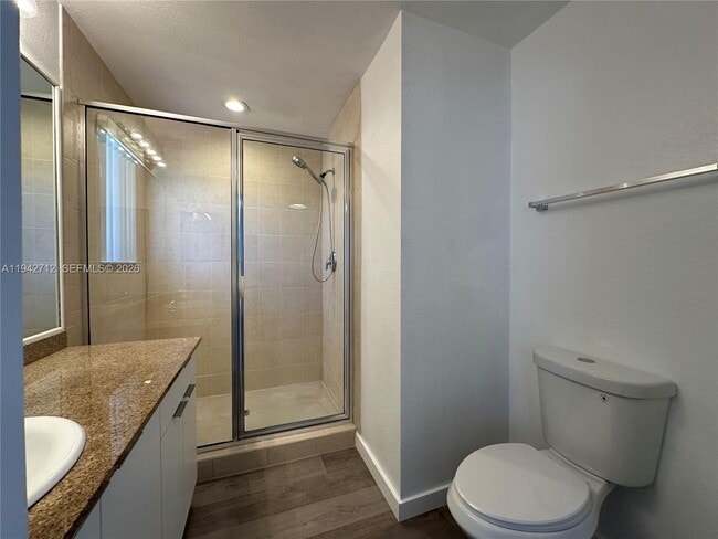 Building Photo - 322 NE 3rd St