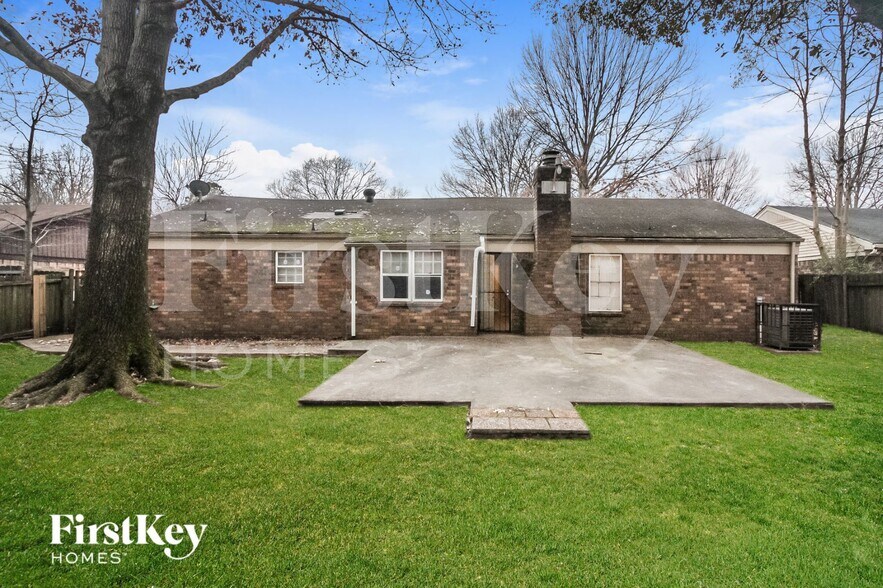 Building Photo - 4100 Lacewood Dr