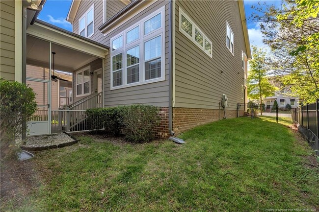 Building Photo - 108 Broyles Ct