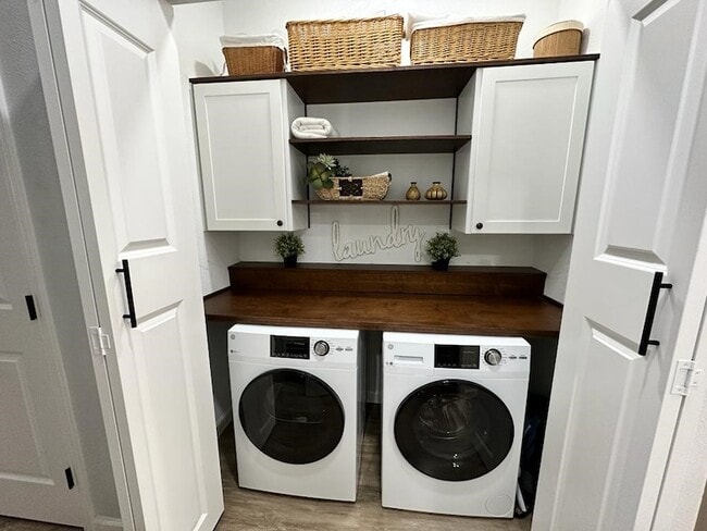 Building Photo - 840 Threadneedle St