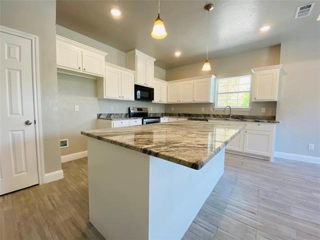 Building Photo - 4102 Gordon St