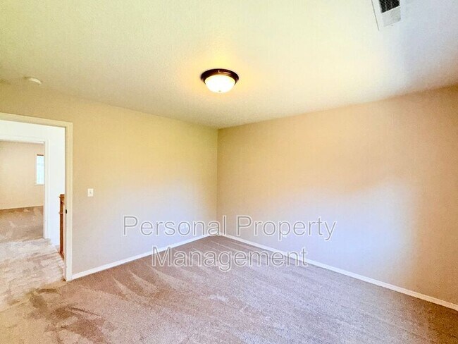 Building Photo - 3312 S 2nd Way