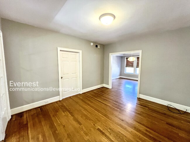 Building Photo - 2819 Highland Ave
