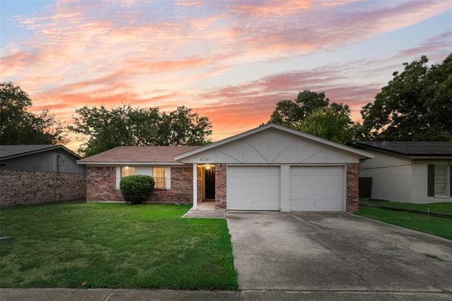Building Photo - 6261 Stardust Dr S