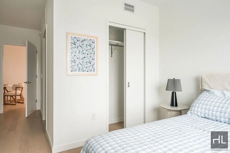 Building Photo - 975 Nostrand Ave