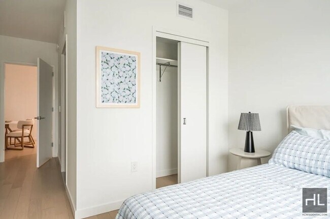 Building Photo - NOSTRAND AVENUE