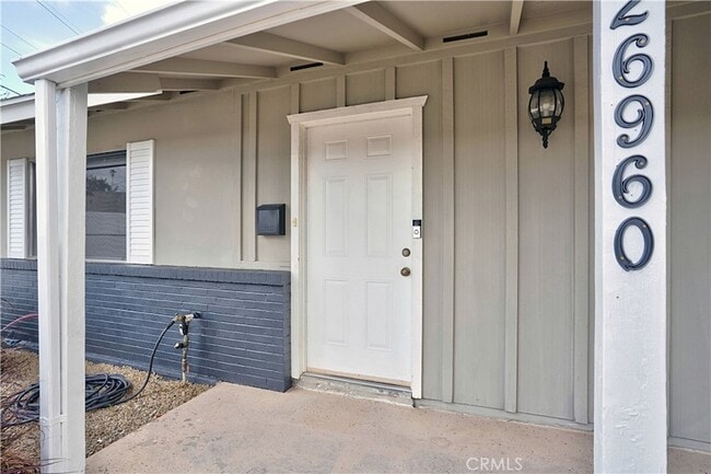 Building Photo - 26960 McCall Ct