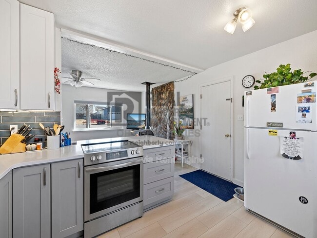 Building Photo - 1206 Ashford Dr