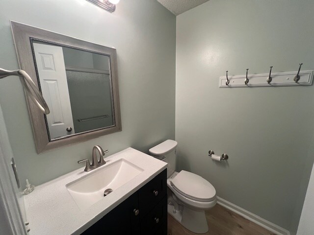 Building Photo - 4700 Pennoak Ln