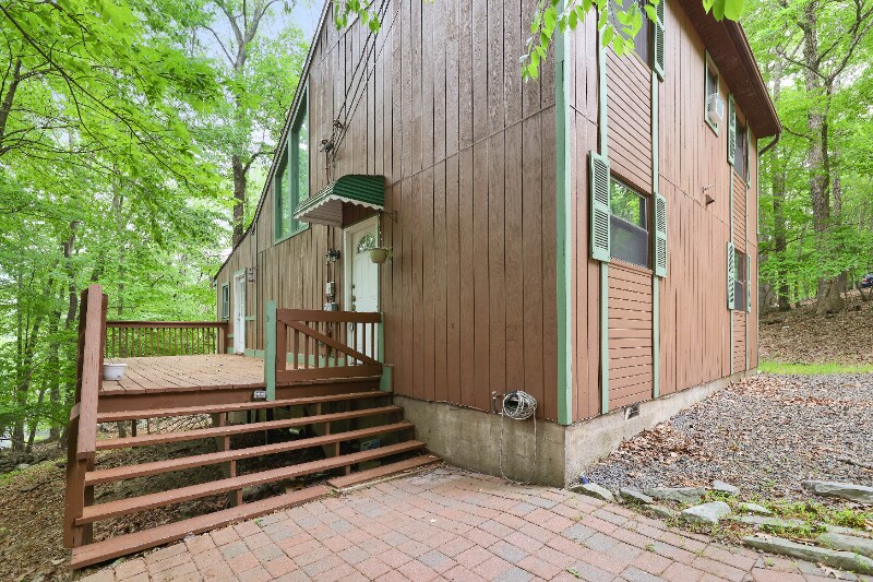 Primary Photo - 2129 Southport Dr